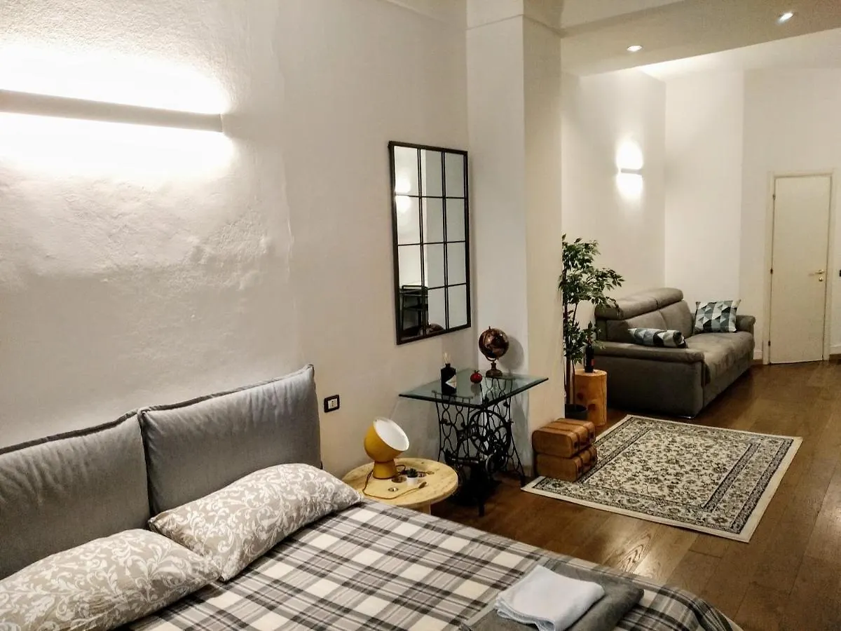 Beautiful Open-Space Loft Apartment Milan
